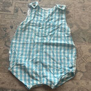 Pink chicken boy bubble